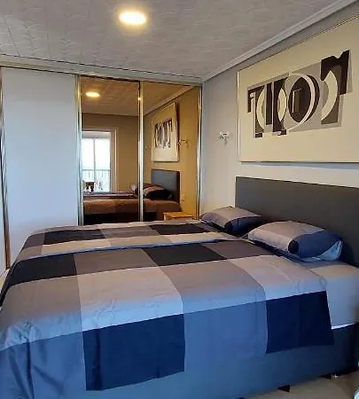 Firstline Beachview Apartment