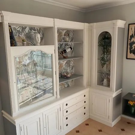 Firstline Beachview Apartman