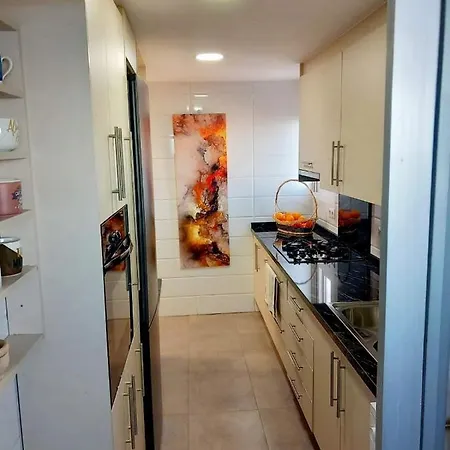 Firstline Beachview *